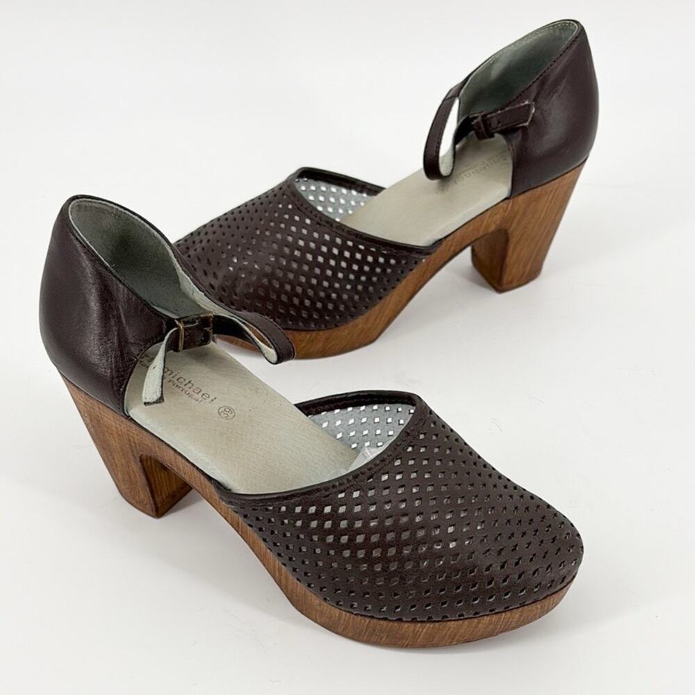 Eric Michael Womens Brown Platform Clogs Ankle Strap Laser Cut Leather Size 39